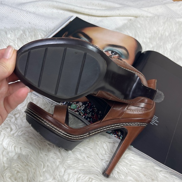 Vera Wang Lavender Label Izzy Tobacco Brown Stiletto Pumps Sz 7 Made in Italy - Picture 8 of 16